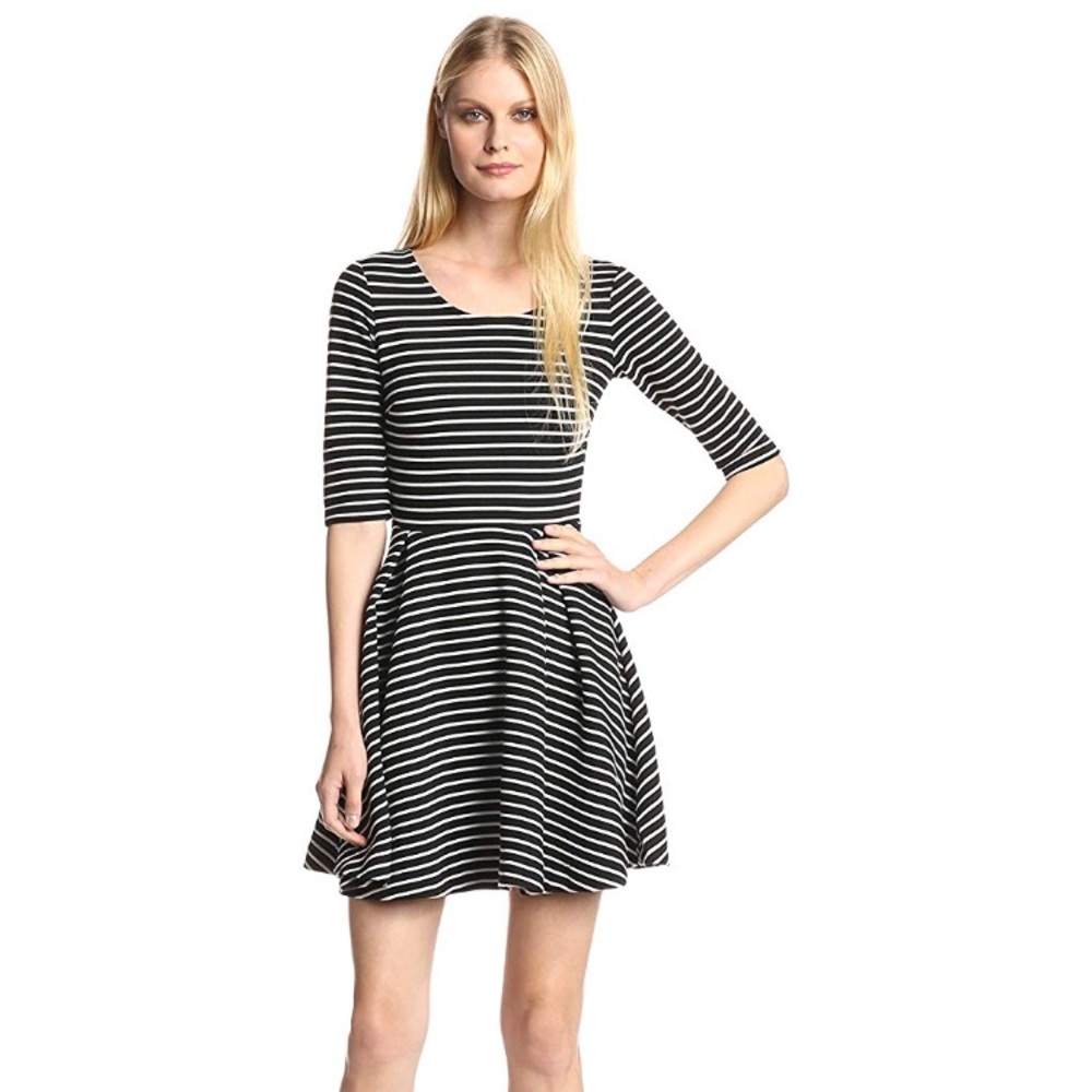 Black and White Stripe Suki Fit & Flare